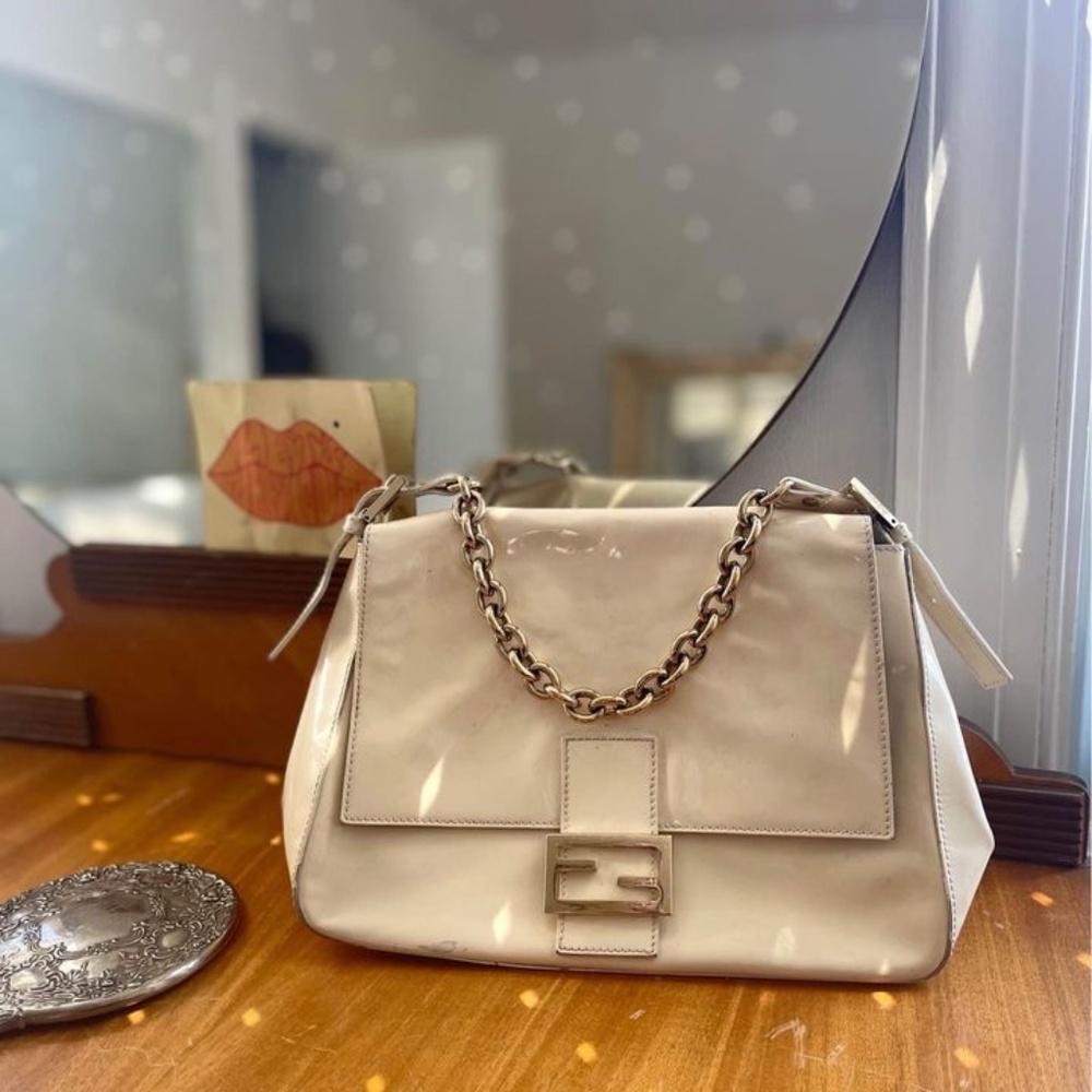 Vintage Fendi Patent White/ivory Bag With Gold Hardware (read description)